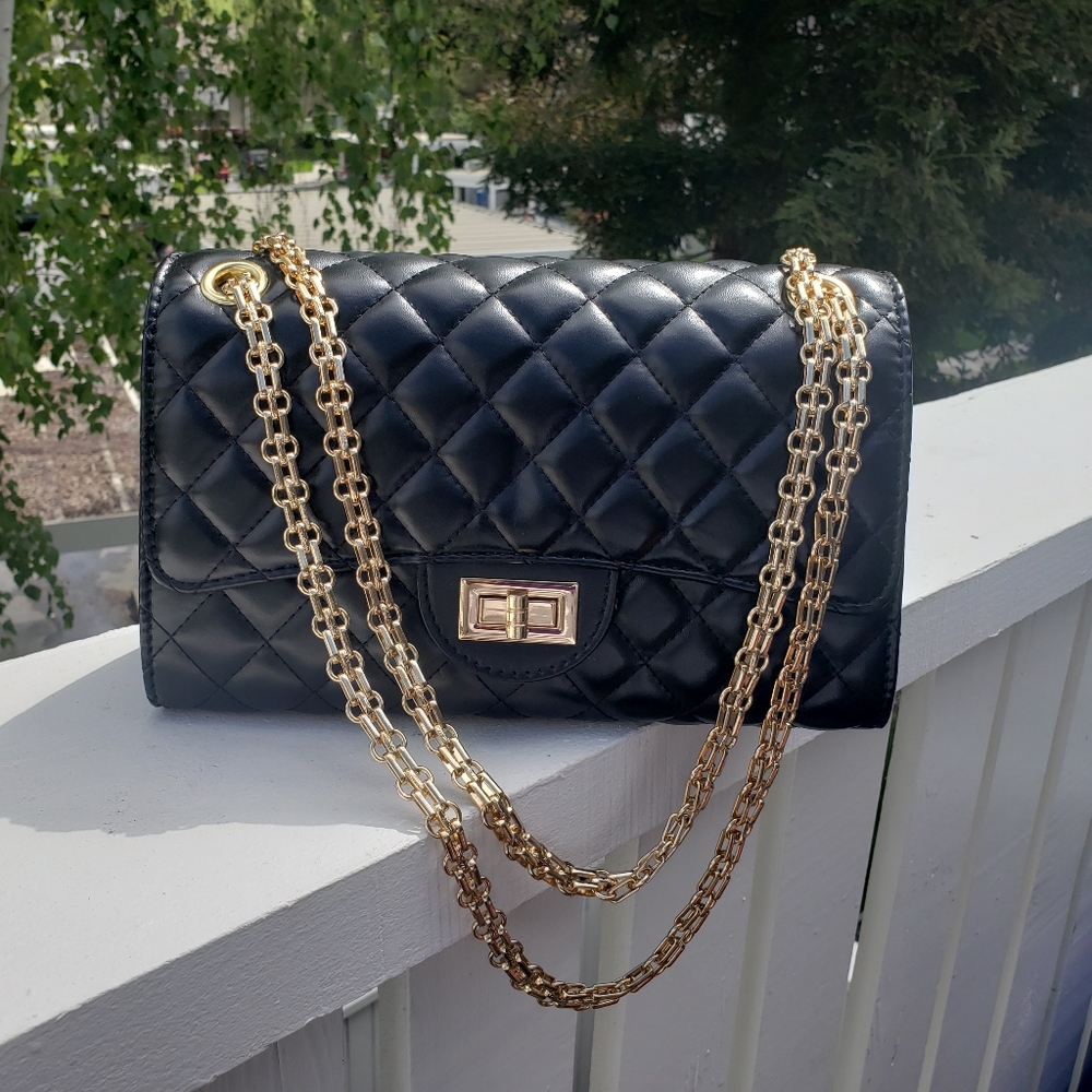 Real Stunner Black Leather Quilted Crossbody - Picture 2 of 6